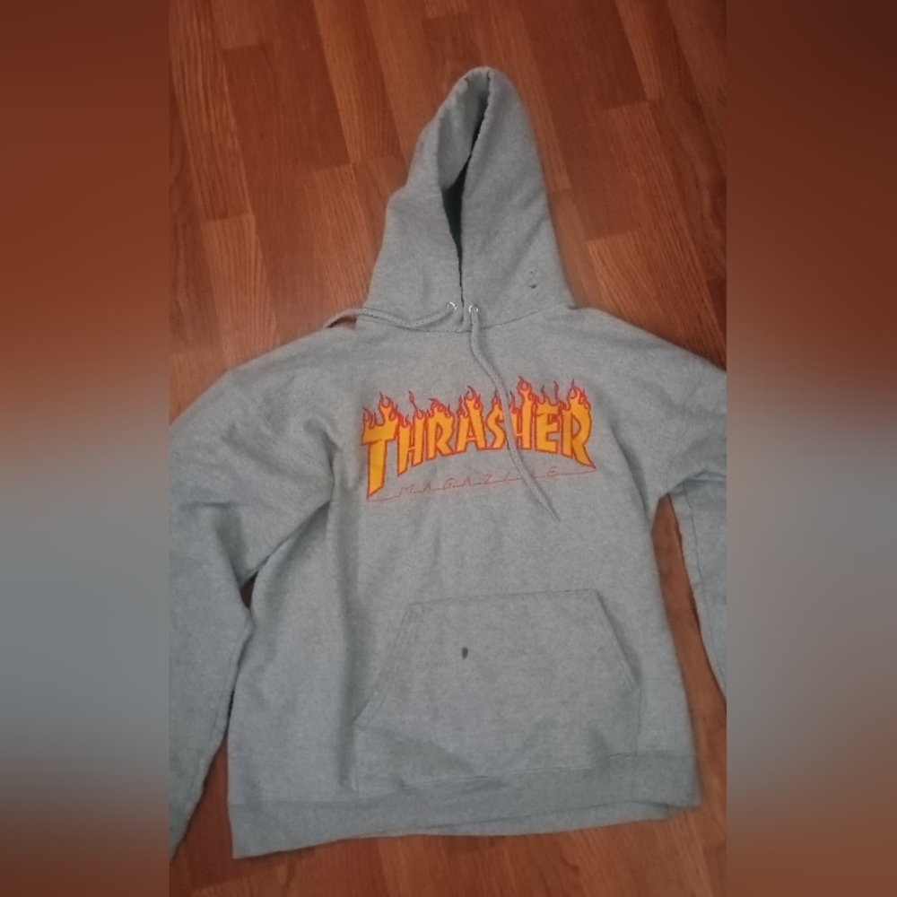 Grey Thrasher Hoodie size L